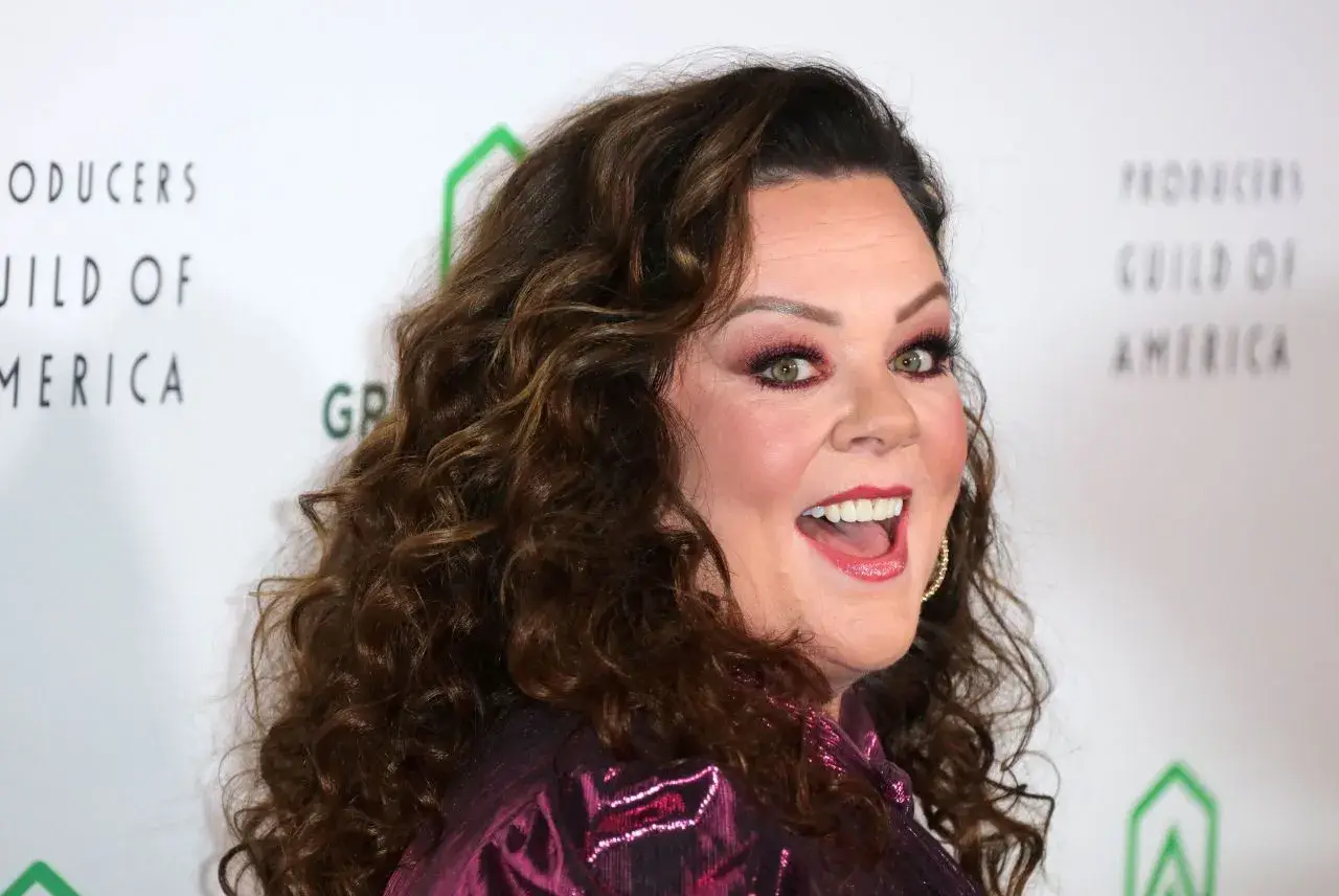 MELISSA MCCARTHY PHOTOSHOOT AT PRODUCERS GUILD AWARDS IN LOS ANGELES 4
